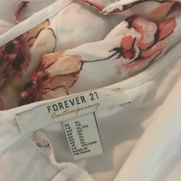 Jumpsuit - Picture 5 of 5